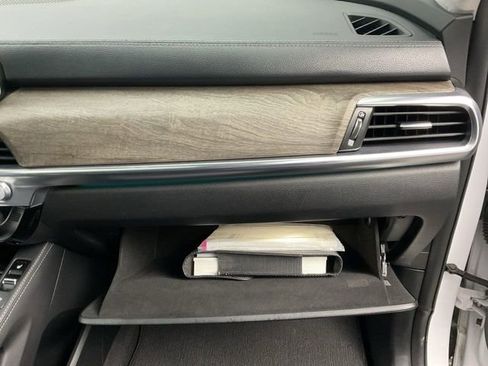 Used 2022 Kia Telluride SX w/ SX Prestige Package image 32