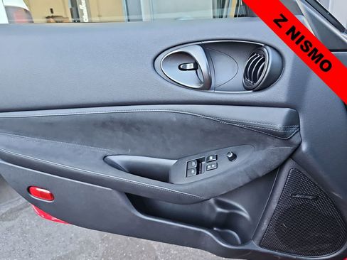 Used 2025 Nissan Z NISMO w/ Floor Mat Package RWD image 26