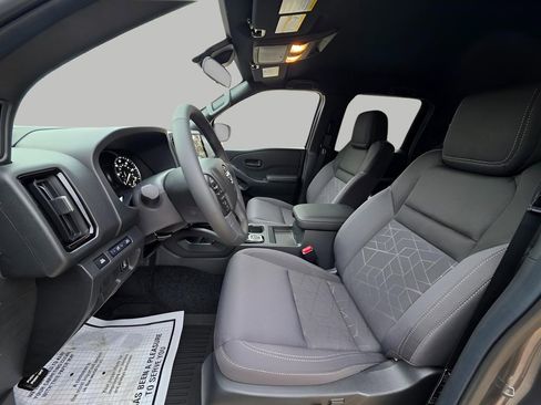 New 2026 Nissan Frontier SV w/ SV Convenience Package image 17