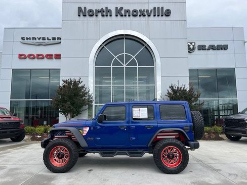 Used 2018 Jeep Wrangler Unlimited Rubicon AWD/4WD image 2