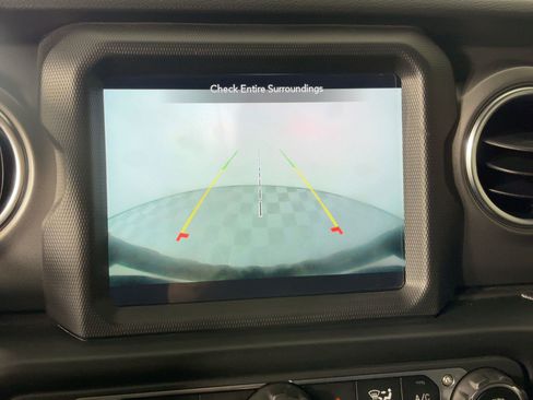 Used 2023 Jeep Wrangler Unlimited Rubicon 4xe image 24