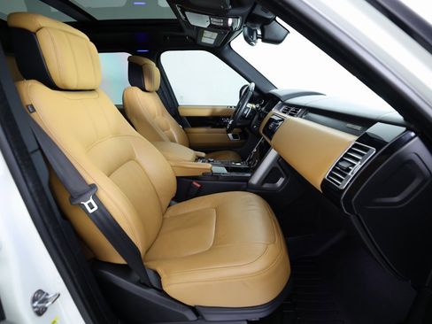 Used 2021 Land Rover Range Rover Autobiography Fifty Edition image 10