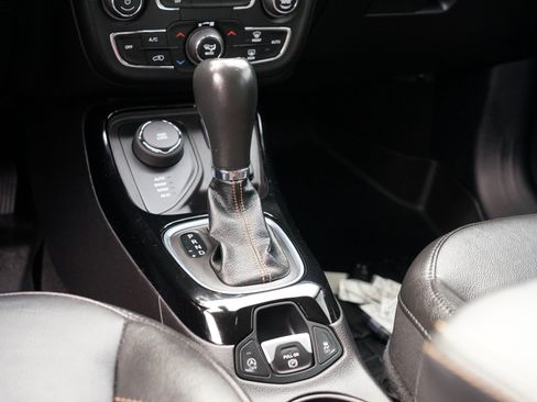 Used 2020 Jeep Compass Limited w/ Safety & Security Group image 25