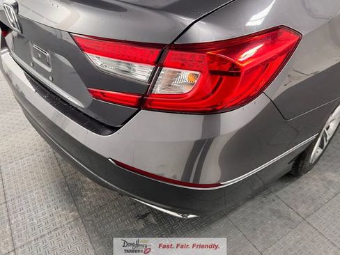 Used 2019 Honda Accord EX-L image 14