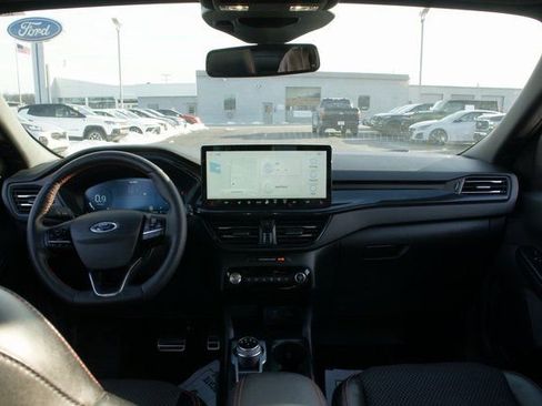 Used 2023 Ford Escape ST-Line Elite image 39