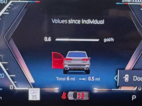 New 2026 BMW X5 xDrive40i w/ M Sport Package image 14