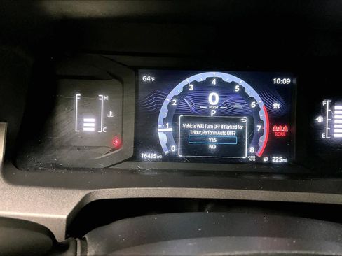 Certified 2024 Toyota Tacoma SR5 AWD/4WD image 24