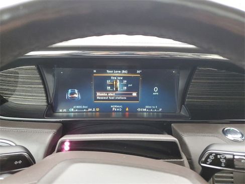 Used 2023 Lincoln Navigator L Black Label image 16