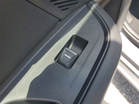 New 2025 Acura TLX w/ Technology Package image 14