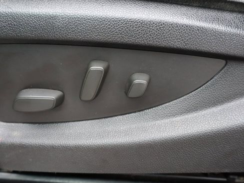 Used 2015 Chevrolet Silverado 2500 LT w/ LT Convenience Package image 6