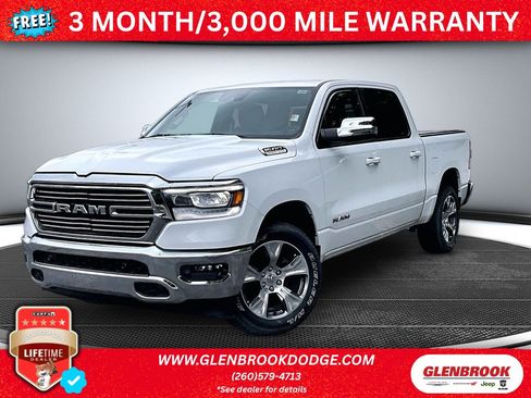 Used 2024 RAM 1500 Laramie AWD/4WD image 1