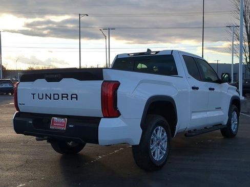 Used 2024 Toyota Tundra SR5 image 5