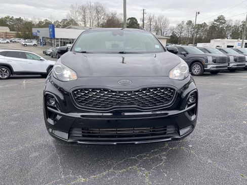 Used 2022 Kia Sportage Nightfall Edition image 3