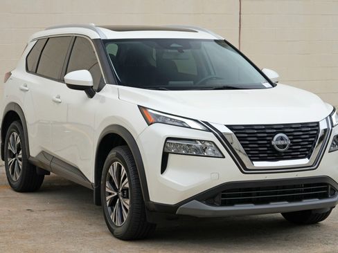 Used 2023 Nissan Rogue SV w/ SV Premium B Package FWD image 48