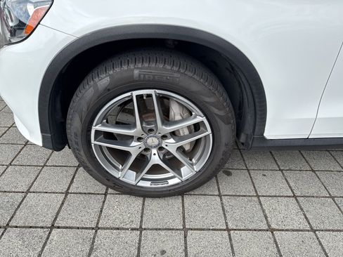 Used 2016 Mercedes-Benz GLC 300 image 9