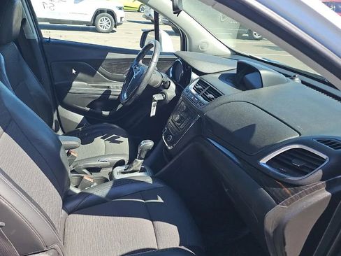 Used 2016 Buick Encore FWD image 10
