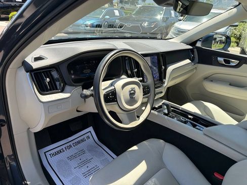 Used 2023 Volvo XC60 B5 Plus AWD/4WD image 25