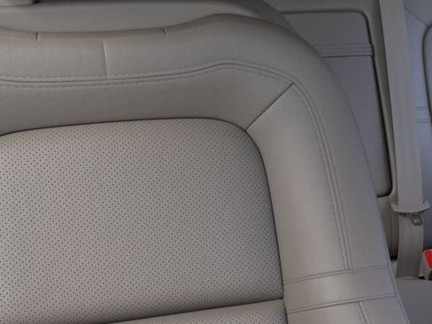 Used 2024 Lincoln Corsair Grand Touring AWD/4WD image 16