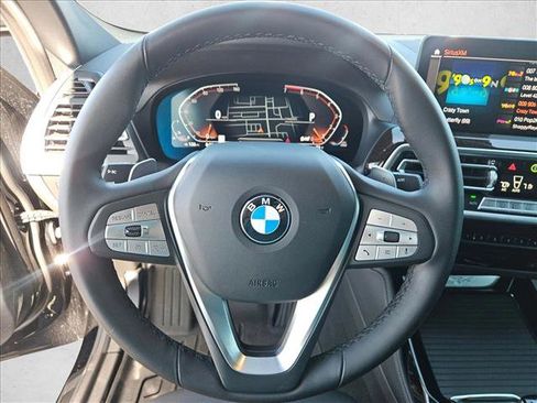 Certified 2025 BMW X4 xDrive30i w/ Convenience Package AWD/4WD image 14