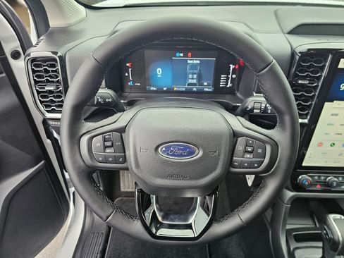 New 2026 Ford Ranger XLT w/ Equipment Group 301A High image 13