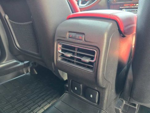 Used 2025 Lincoln Corsair Reserve w/ Equipment Group 202A image 31