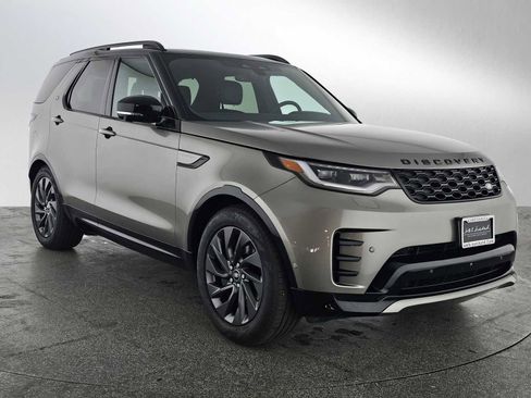 Certified 2024 Land Rover Discovery Dynamic SE image 7