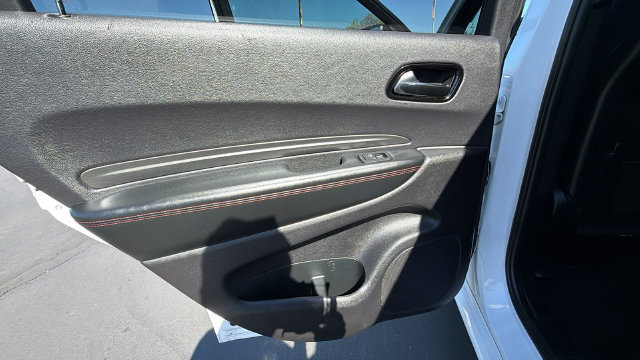 Used 2025 Dodge Durango GT AWD/4WD image 14