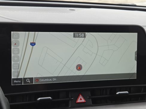 Used 2023 Kia Sportage EX FWD image 3