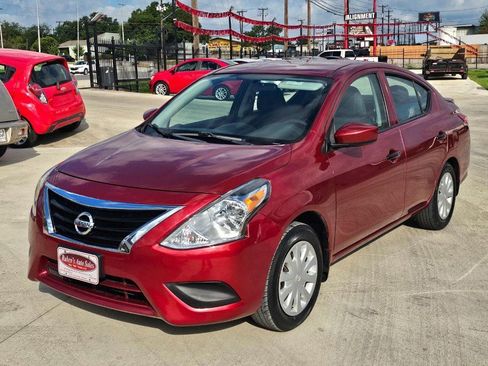 Used 2019 Nissan Versa S Plus image 1