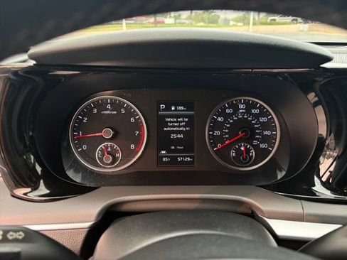 Used 2022 Kia K5 GT-Line AWD/4WD image 10