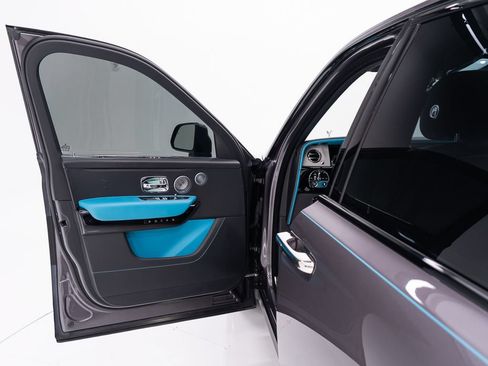 Certified 2024 Rolls-Royce Cullinan w/ Cullinan Package AWD/4WD image 11