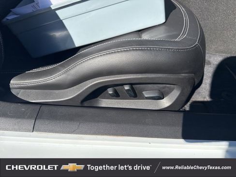 Used 2019 Chevrolet Corvette Stingray Coupe w/ 2LT Preferred Equipment Group image 15