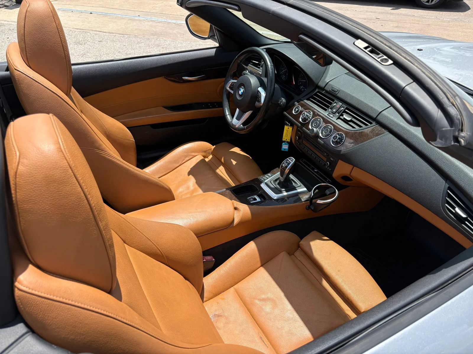 Used 2012 BMW Z4 sDrive28i w/ Sport Pkg RWD image 19