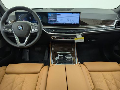 Used 2026 BMW X5 xDrive40i w/ Premium Package AWD/4WD image 17