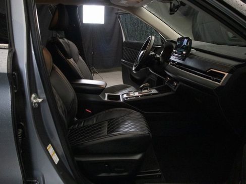 Used 2022 Mitsubishi Outlander SEL image 16