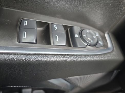 Used 2025 Chevrolet Silverado 1500 LT w/ Z71 Off-Road Package image 24