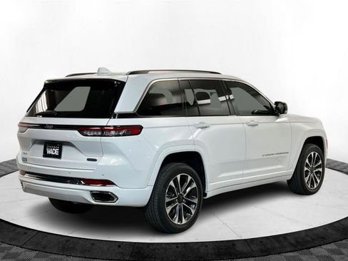 Certified 2022 Jeep Grand Cherokee Overland image 5