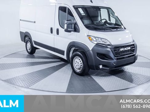 Used 2025 RAM ProMaster 2500 w/ Convenience Group FWD image 14