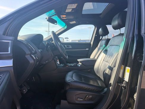 Used 2016 Ford Explorer Limited AWD/4WD image 9