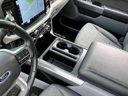 Used 2022 Ford F150 XLT w/ Equipment Group 302A High image 19