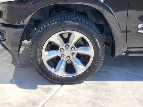 Used 2019 RAM 1500 Limited AWD/4WD image 8