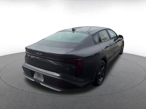 Used 2025 Kia K4 LXS image 14