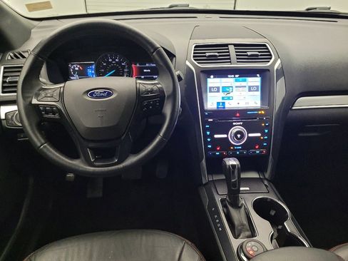 Used 2017 Ford Explorer Sport AWD/4WD image 22