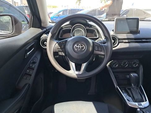 Used 2018 Toyota Yaris iA image 26