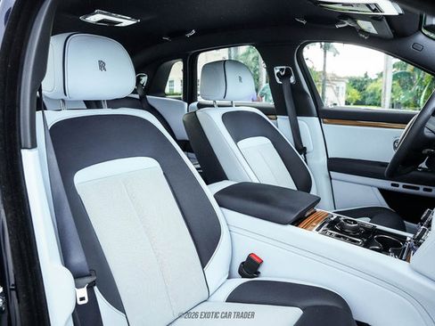 Used 2022 Rolls-Royce Ghost AWD/4WD image 40