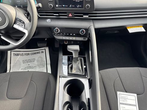 New 2026 Hyundai Elantra Hybrid w/ Cargo Package FWD image 12