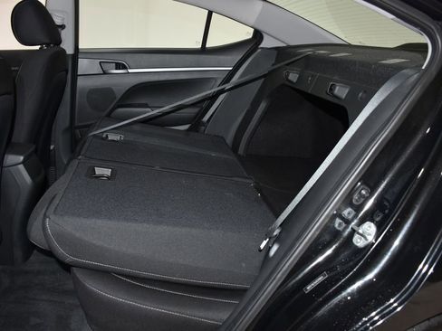 Used 2018 Hyundai Elantra SE w/ Cargo Package image 27