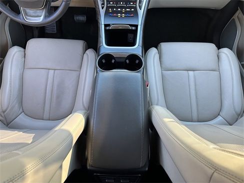 Used 2019 Lincoln Nautilus Reserve w/ Ultimate Package image 18