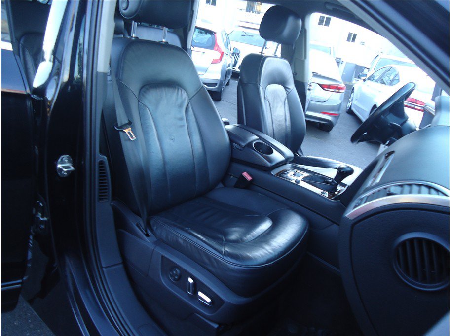 Used 2011 Audi Q7 TDI Premium Plus AWD/4WD image 18