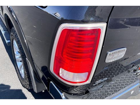 Used 2017 RAM 1500 Laramie Longhorn AWD/4WD image 31